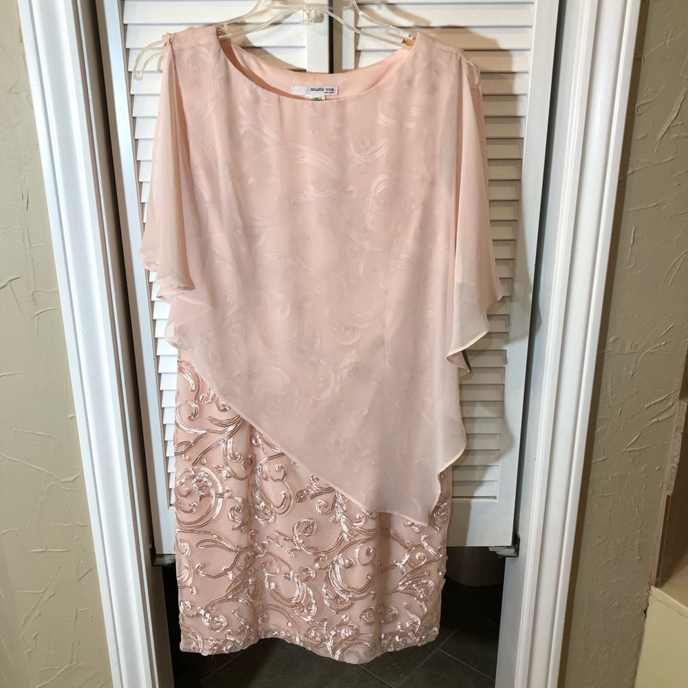 Pale pink Special Occasion Dress